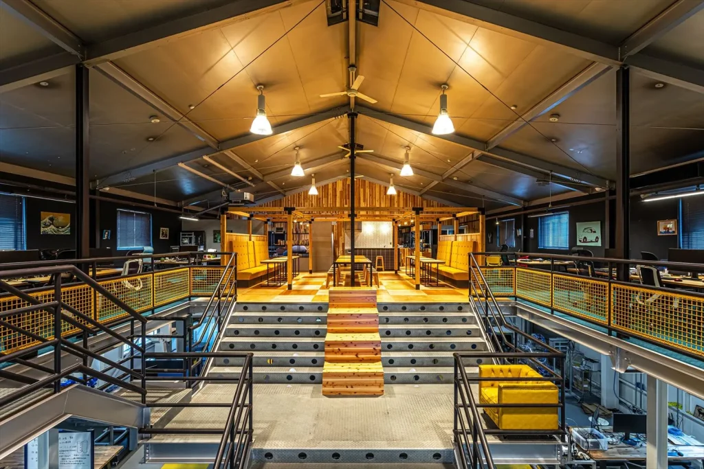 リンクウィズ様 本社内観