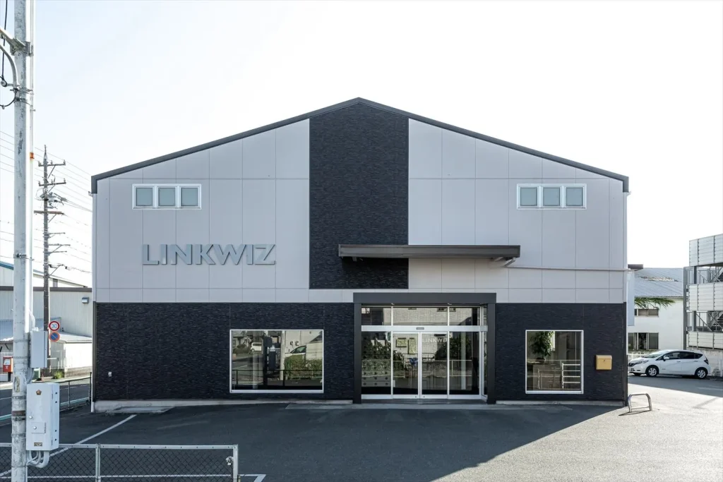 リンクウィズ様 本社外観